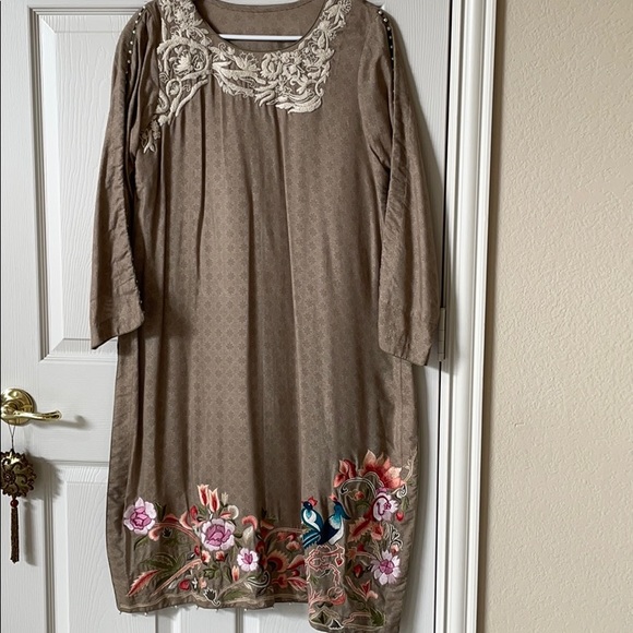 Pakistani and Indian desi outfit - Picture 9 of 9